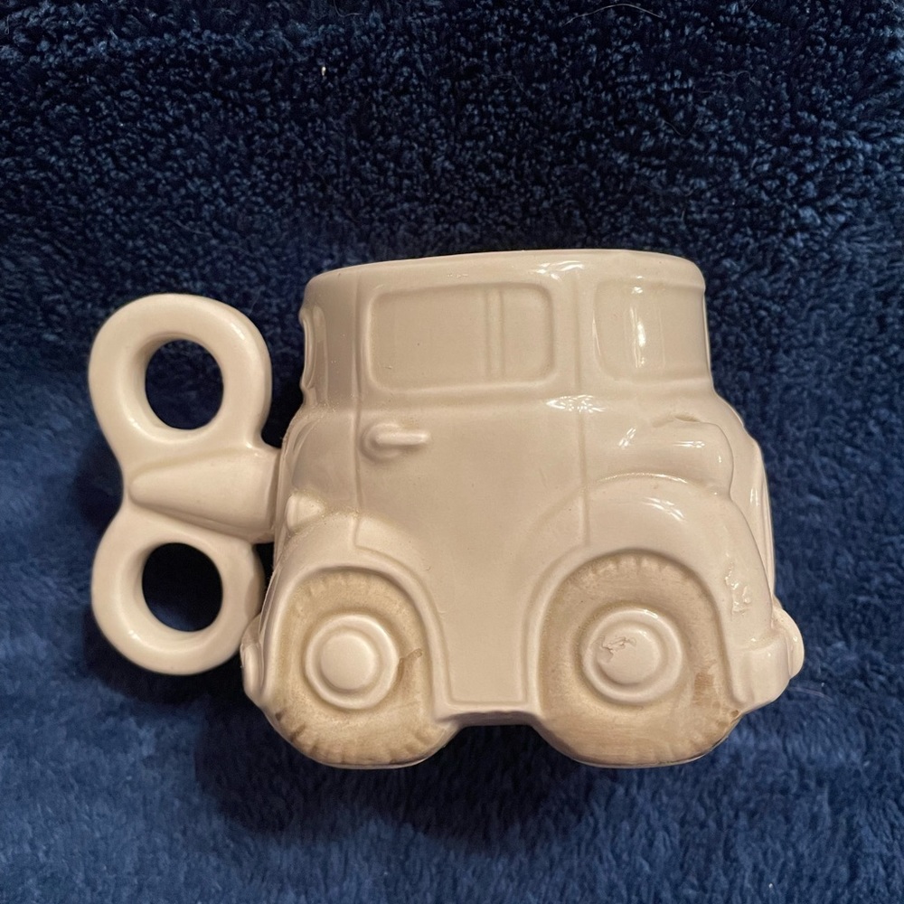 Vintage 1978 Fitz and Floyd Car Wind Up Key Auto Mug Coffee Cup 3.3” Tall